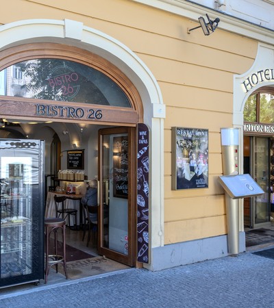 Bistro 26